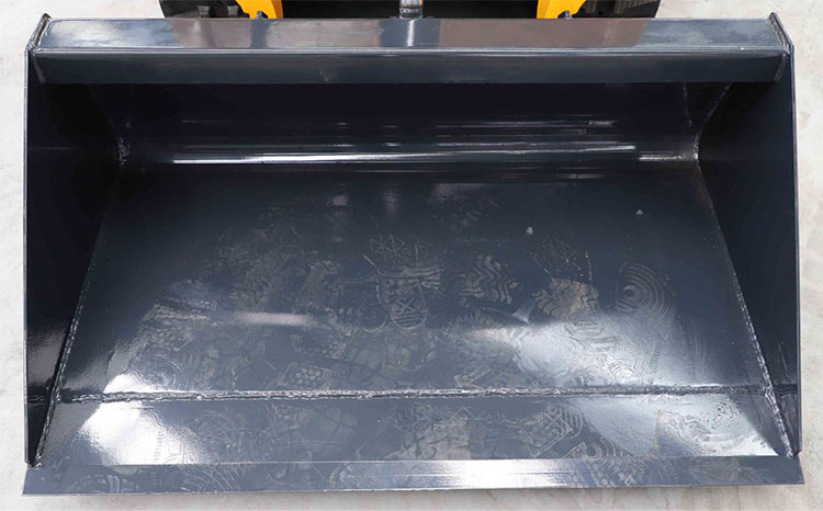 Sicherheit beim Kompaktlader Sicherheit beim Kompaktlader